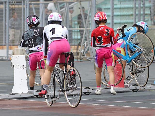 女子競輪選手　脚・太もも　5