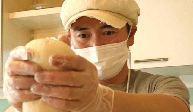 パン職人　多以良泉己　